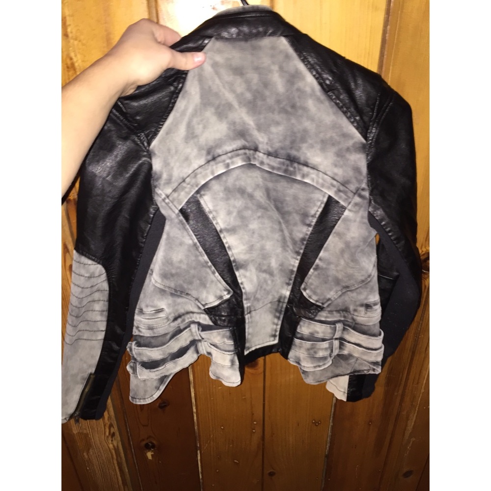 BKE jacket - Picture 2 of 2